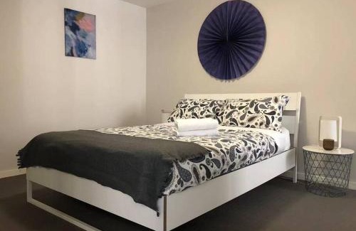 Waitara Appartement | Peaceful getaway from the city