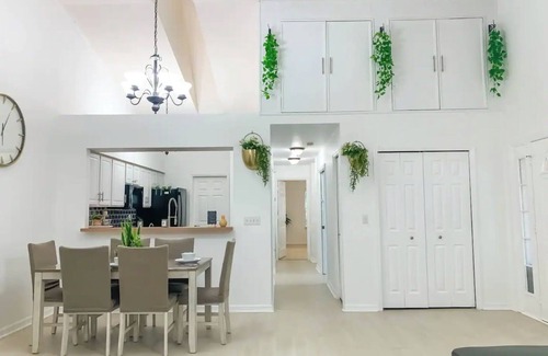 Alachua Maison | Peaceful Golf Stay 2BR/2BA – Gainesville/Alachua