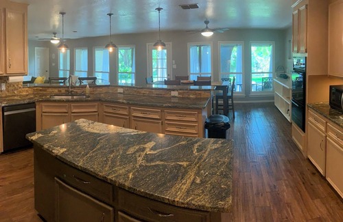 Seguin Maison | Peaceful Guadalupe Riverfront home minutes from Texas Lutheran & Downtown Seguin