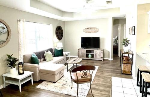 Nederland Maison | Peaceful Haven 2BR 1BA in Quiet Neighborhood