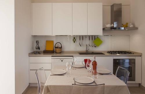 San Vito dei Normanni Appartement | Paisible séjour rural dans un bel appartement dans un domaine avec piscine d'eau salée