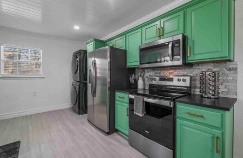 Little Elm Maison | Peaceful Lake Cabin in City Getaway | Hot Tub, Beach, & Spacious Deck