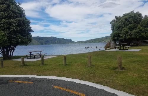 Rototai Maison | Retraite du lac paisible