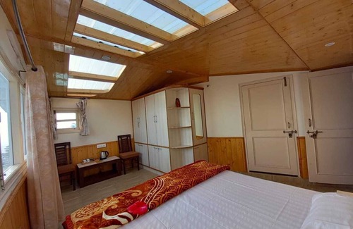 Bemloi Maison | Peaceful location at the center of city