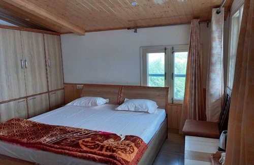 Bemloi Maison | Peaceful location at the center of city