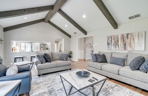Judson Maison | Peaceful Longview Home with Pond, 6 Mi to Downtown!
