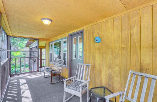 Marshall Maison | Peaceful Mars Hill Home with Porch and Mountain Views