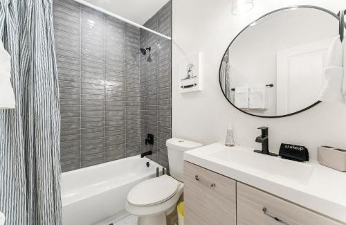 Norcross Maison | Peaceful & Modern Historic Norcross Home