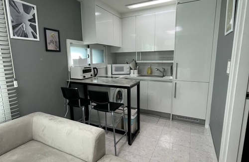 Yeoksam Appartement | Peaceful-Neat 1 BR apt @gangnamdaechi