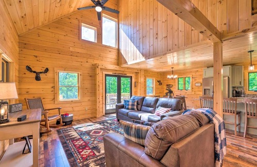 North Haverhill Maison | Peaceful North Haverhill Haven with Wood Fire Pit