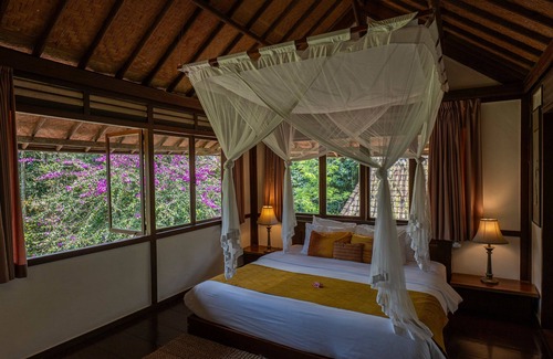 Pupuan Autre | Peaceful Organic Farmhouse Retreat with Stunning Views