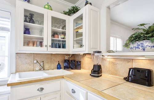 Lake Park Maison | Peaceful Private Lake View Retreat Near Valdosta!