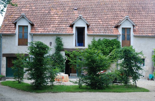 Mauvieres Cottage | Domaine paisible au cœur du Berry, proche Parc de la Brenne, 6 chambres, cheminée, idéal familles