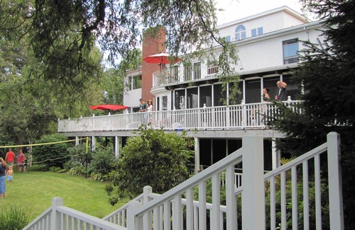 West Newbury Maison | Retraite paisible pour des séjours de 14 jours et plus. Chambre Panda