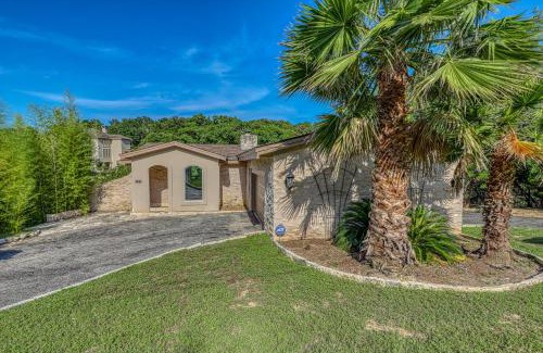 Lakeway Maison | Peaceful Retreat on Quiet Cove on Lake Travis