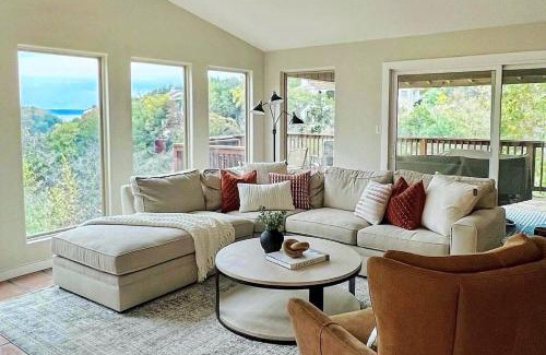 Lakeway Maison | Peaceful Retreat on Quiet Cove on Lake Travis