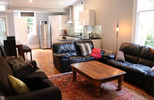 Thorndon Maison | Peaceful, Spacious Urban Edge Villa