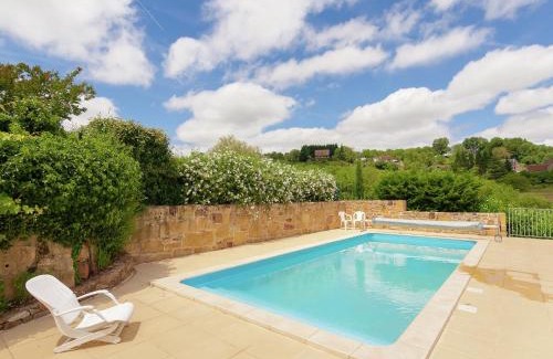 Badefols-d'Ans Maison | Peaceful Stay with Pool