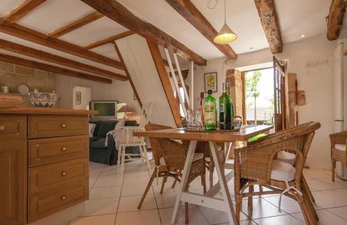 Badefols-d'Ans Maison | Peaceful Stay with Pool