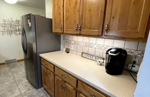 Omaha Maison | Peaceful & Stylish 2 bedroom Beauty-Entire Home