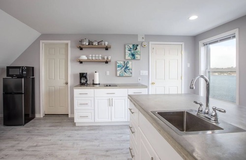 East Irondequoit Appartement | Studio mis à jour paisible donnant sur la baie d'Irondequoit