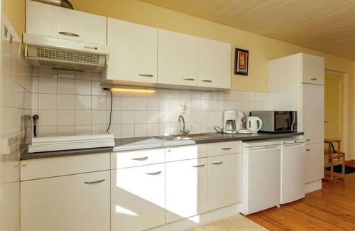 Municipality of Oldambt Maison | Peaceful vacation home with wide view.