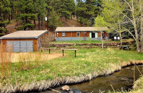 Westcreek Cabine | Mountain Paradise ** Animaux considérés avec l'approbation préalable ** Pêche sur place