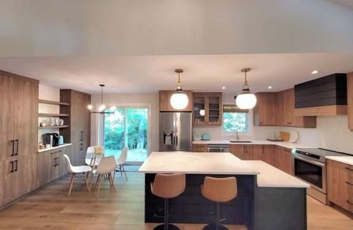 Vineland Maison | Peach View Retreat