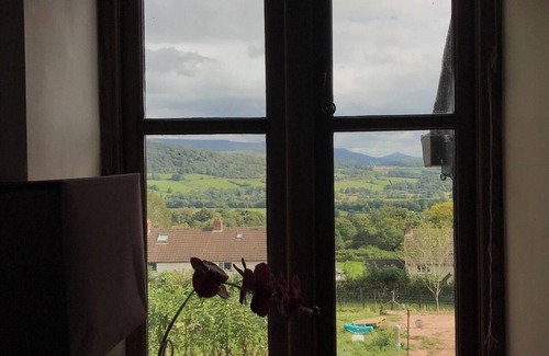 Talybont-on-Usk Maison | Peacock Cottage, Pet Friendly, Black Mountain Range, niché sur Brecon Beacons