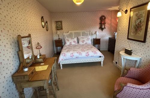 Ely Lit Et Petit-Déjeuner | Peacocks Tearoom and Fine B&B