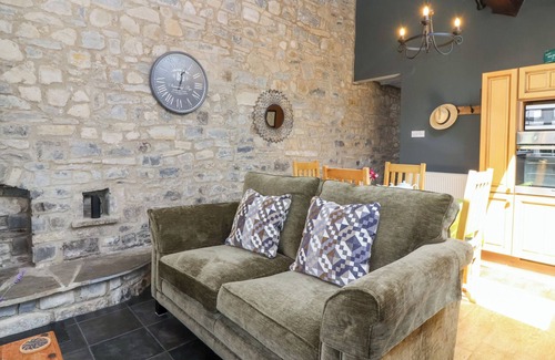 Highbridge Cottage | Poirier Cottage, MARK