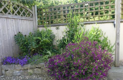 Wedmore Maison | Pear Tree Cottages