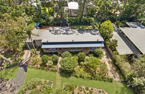 Pearl Beach Maison | Pearl Bliss, a sundrenched, secluded oasis 200m from spectacular Pearl Beach