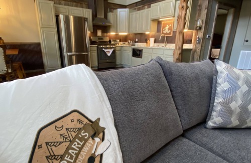 Greenbrier Cabine | Pearl's Hideaway -Cadron Creek
