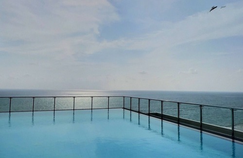 Mount Lavinia Appartement | Pearly Ocean View Guest Apartment