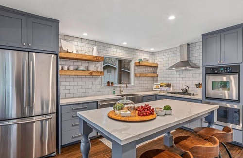 Sonoma Maison | Pearson Manor
