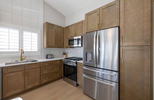 Pebblecreek Maison | Pebblecreek 55+ Resort community. Virtually brand-new home with pool!