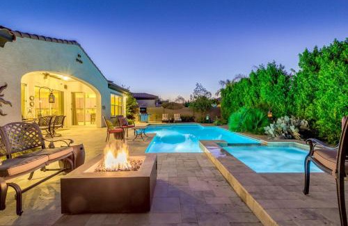 Queen Creek Maison | Pecan QC home
