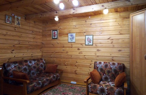 Pechory Maison | Pechory Kuznechnaya 17