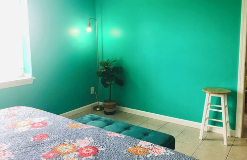 Peekskill Maison | Peekskill Apt 100%Walkable NYC 50mins Car & Train West Point 15mins RT6&9 2mins