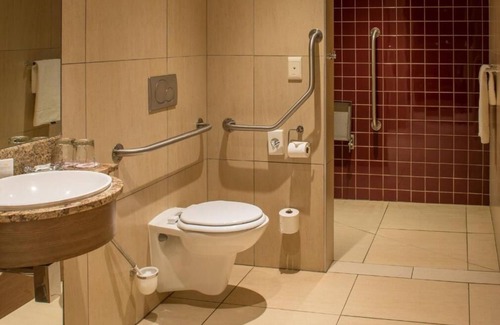 Greater Tubatse Hôtel | Peermont Metcourt at Thaba Moshate