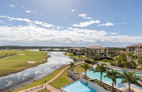 Pelican Waters Appartement | PELICAN WATERS RESORT UNIT 425