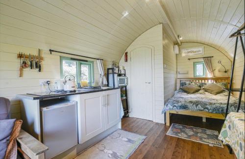 Axminster Maison | Pendragon Pod