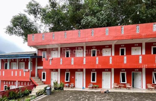 Berastagi Hôtel | Penginapan Gindo Sidebuk Debuk Berastagi RedPartner