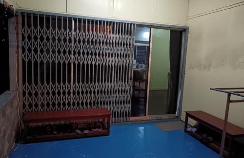 Labuan Maison | Penginapan Labuan Point