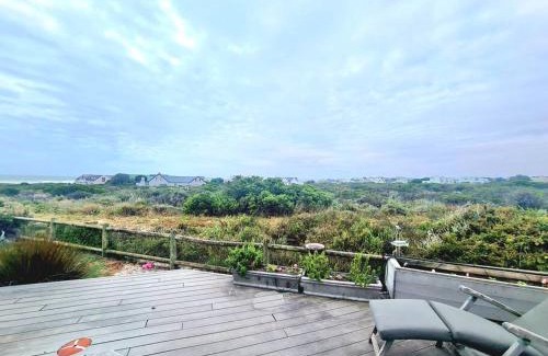 Grotto Bay Maison | Penguin's at Sea