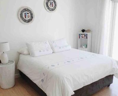 Grotto Bay Maison | Penguin's at Sea