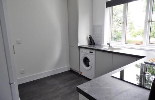 Linthouse Maison | Penilee Upper Apartment