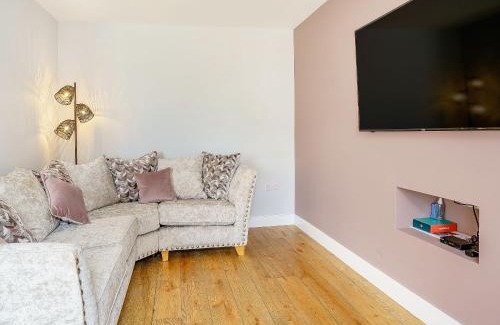 Llandysul Maison | Penlon Cwrws