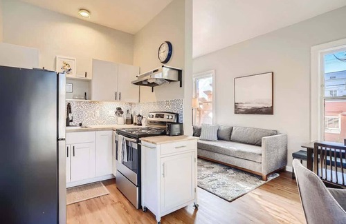 Washington Park West Appartement | Penn by Modern Midstay | Heart of Wash Park! #P2